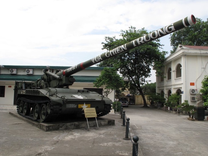 Vietnam Military History Museum - ảnh 2